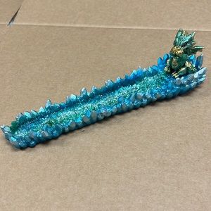 Dragon incense burner